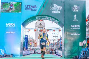 BIB: 
                            <button type="button" onclick="openModal(21792701)" class="btn btn-primary btn-sm float-right btn-popup" data-toggle="modal" data-target=".modal-high-quality">
                        <i class="fas fa-shopping-cart"></i> Add to Cart
                    </button>
                                            <button type="button" onclick="isThisMe(21792701, true)" class="btn btn-success btn-sm float-right btn-popup btn-isme hidden" data-toggle="tooltip" data-placement="bottom" title="นี่คือรูปของคุณใช่ไหม คลิกที่นี่เพื่อเอาเข้าอัลบั้ม">
                        <i class="fas fa-plus"></i> Add to album
                    </button>
                    <button type="button" onclick="isThisMe(21792701, false)" class="btn btn-warning btn-sm float-right btn-popup btn-isnotme hidden">
                        <i class="fas fa-ban"></i> Remove from album
                    </button>